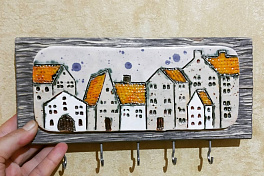 Панно из керамики с авторской росписью Марины Горностаевой